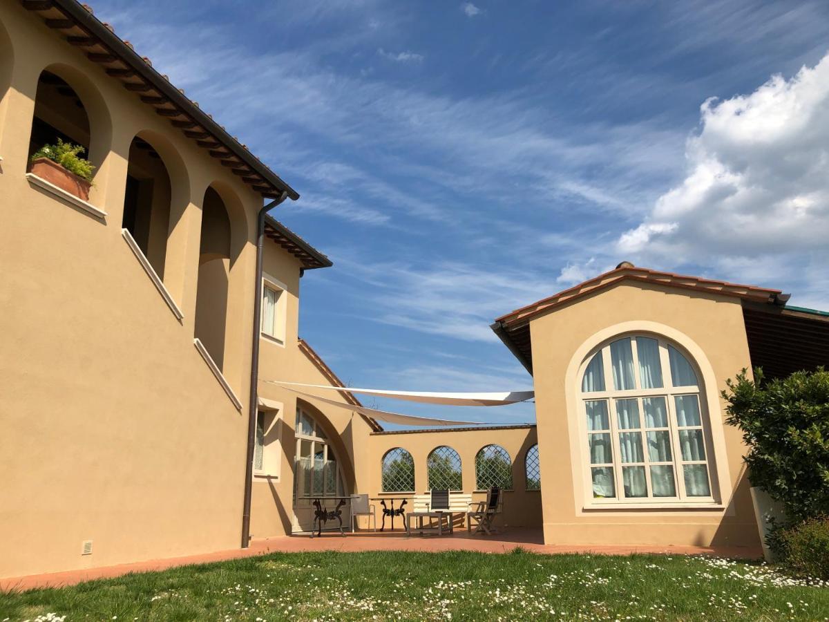 Resort Casale Le Torri Ponsacco Exterior foto
