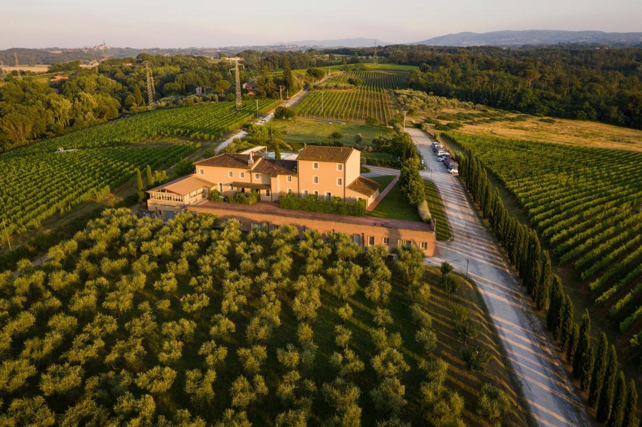 Resort Casale Le Torri Ponsacco Exterior foto
